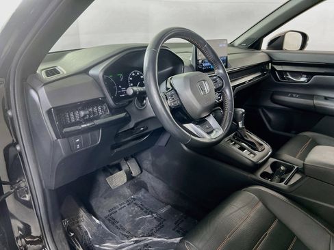 Used 2023 Honda CR-V Sport Touring image 9