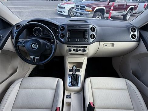 Used 2013 Volkswagen Tiguan SE AWD/4WD image 29