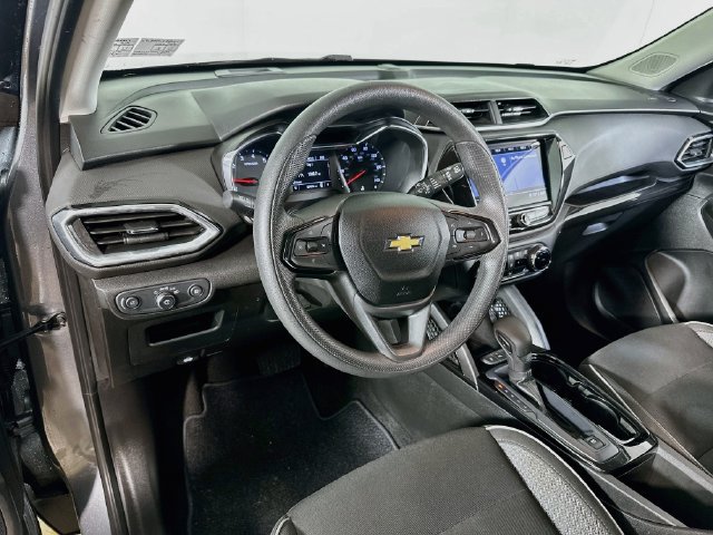 Used 2021 Chevrolet TrailBlazer LT w/ Convenience Package FWD image 22