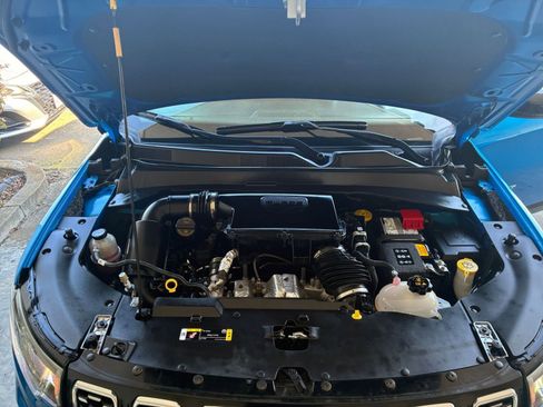 Used 2025 Jeep Compass Limited image 33