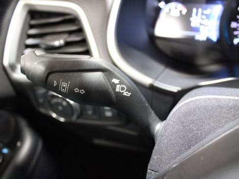 Used 2019 Ford Edge SEL w/ Equipment Group 201A image 35