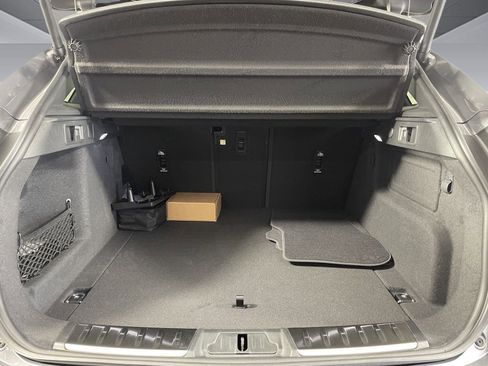 New 2023 Jaguar F-PACE S image 21