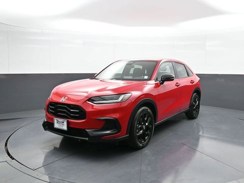 Certified 2025 Honda HR-V Sport image 1