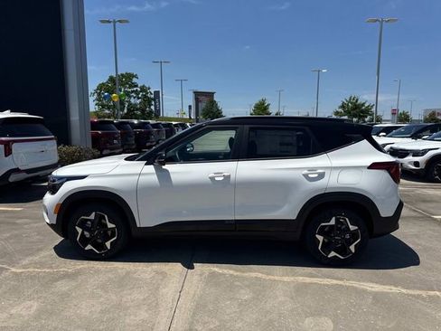 New 2026 Kia Seltos S FWD image 5