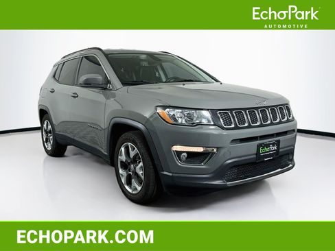 Used 2019 Jeep Compass Limited FWD image 1