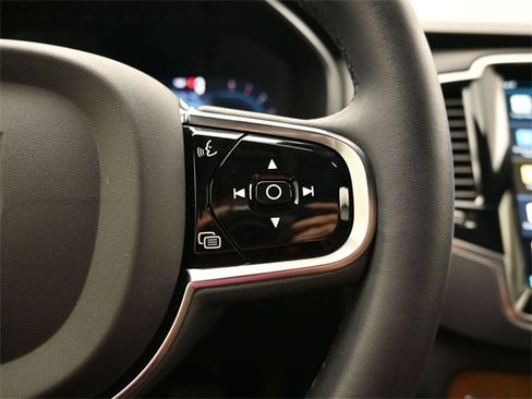 Used 2024 Volvo XC90 B6 Plus w/ Protection Package Premier image 24