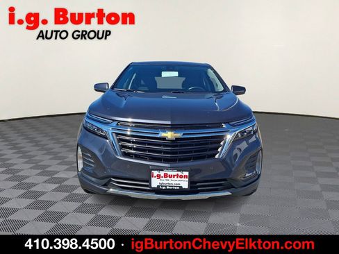 Used 2022 Chevrolet Equinox LT image 2