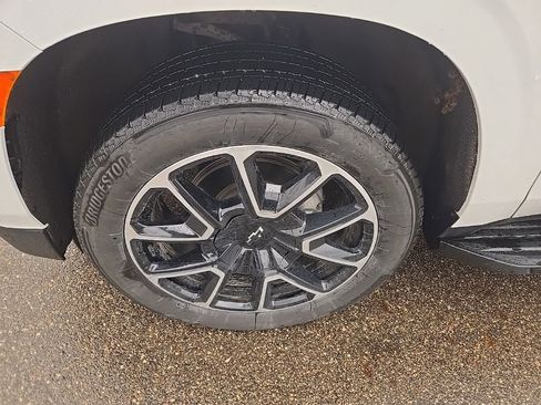 Used 2022 Chevrolet Tahoe RST w/ Luxury Package image 31