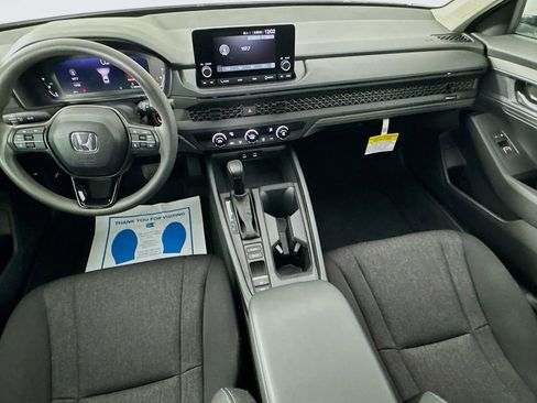Used 2025 Honda Accord LX image 24