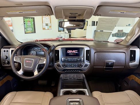 Used 2017 GMC Sierra 1500 SLT AWD/4WD image 10