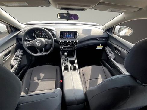 New 2025 Nissan Sentra S image 5