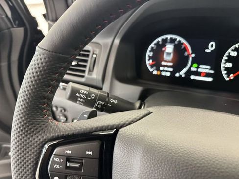 New 2026 Honda Ridgeline Black Edition image 14
