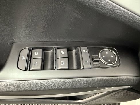 Used 2022 Kia Soul LX w/ Technology Package image 11