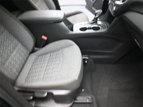 Used 2022 Chevrolet Equinox LT image 26