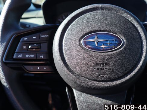 Used 2024 Subaru Crosstrek 2.0i Premium image 24