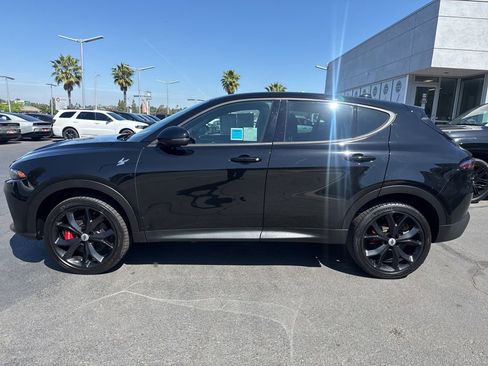 Certified 2025 Dodge Hornet GT w/ GT Plus Package AWD/4WD image 4