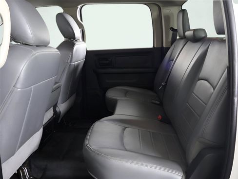 Used 2018 RAM 2500 Tradesman image 28