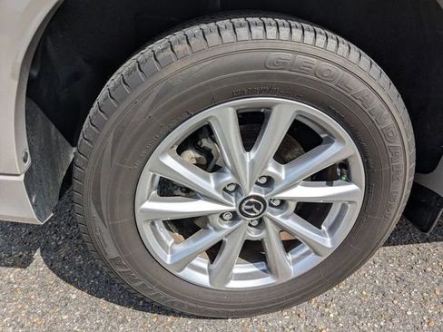 Used 2025 MAZDA CX-5 AWD 2.5 S w/ Preferred Package image 12