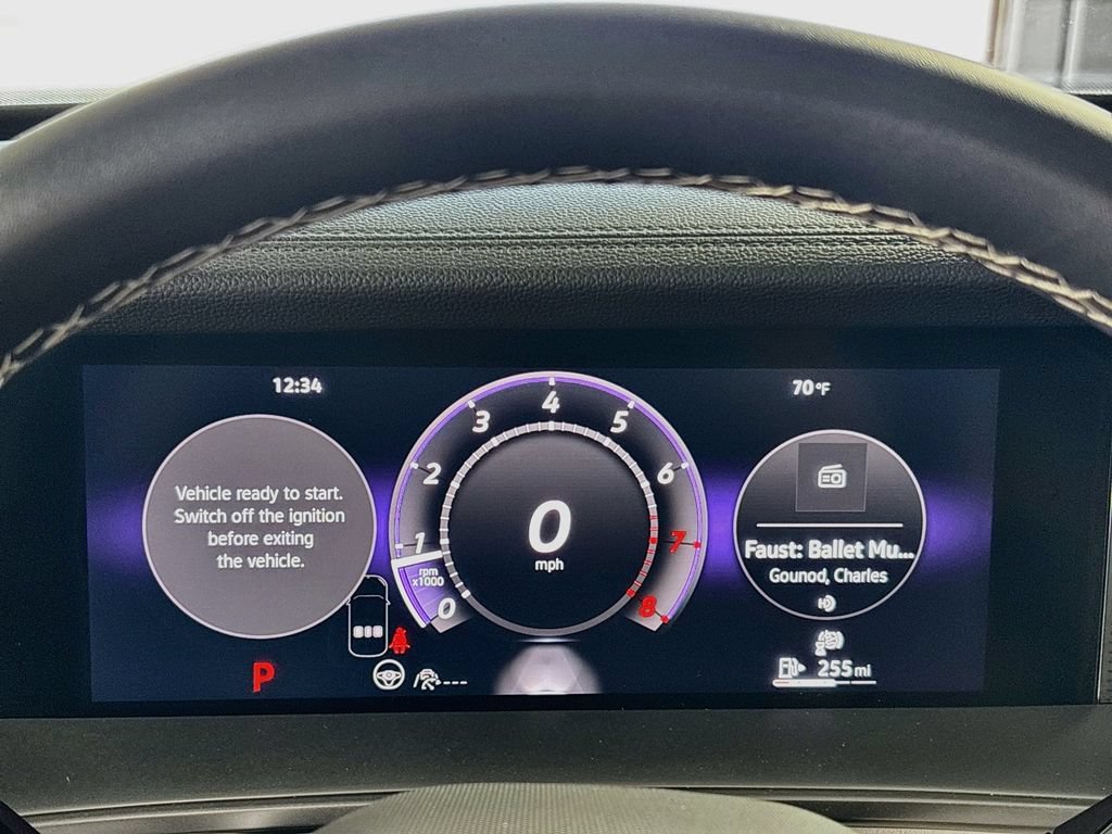 Certified 2025 Volkswagen Tiguan SE FWD image 15