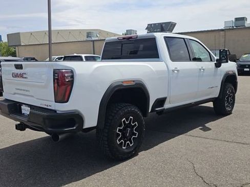 New 2026 GMC Sierra 2500 AT4X AWD/4WD image 8