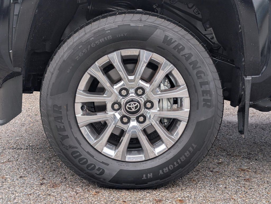 Used 2026 Toyota Tacoma Limited AWD/4WD image 39