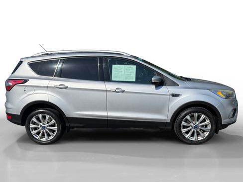 Used 2017 Ford Escape Titanium w/ Equipment Group 301A FWD image 6