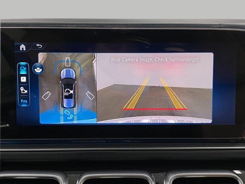 New 2026 Mercedes-Benz GLS 450 4MATIC image 26