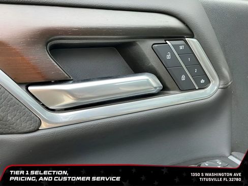 Used 2024 GMC Sierra 2500 Denali w/ Denali Reserve Package AWD/4WD image 24