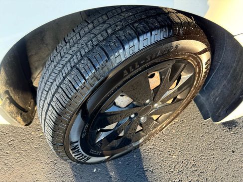 Used 2023 Kia Rio LX image 38