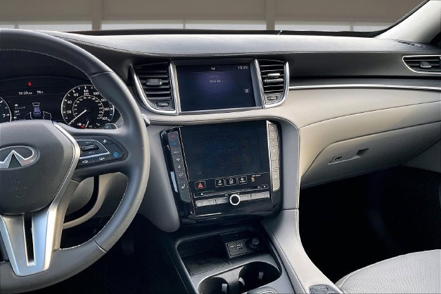Used 2024 INFINITI QX50 Luxe FWD image 6