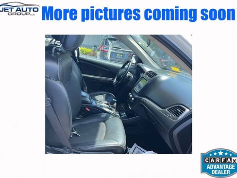 Used 2018 Dodge Journey Crossroad AWD/4WD image 3