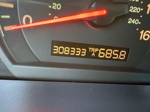 Used 2003 Honda Accord LX image 12