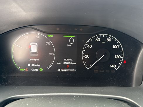 Certified 2025 Honda CR-V Sport-L image 21