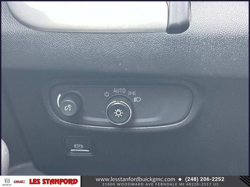 Used 2019 GMC Terrain SLE w/ Driver Convenience Package image 28