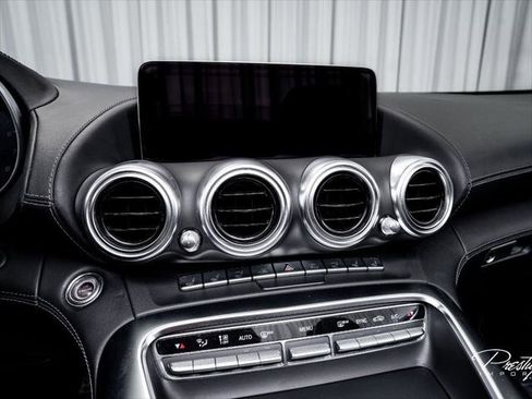 Used 2021 Mercedes-Benz AMG GT C image 31