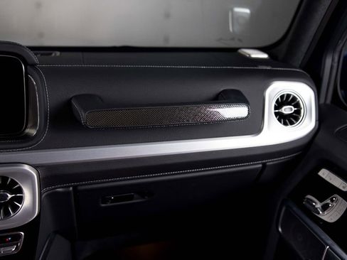 Used 2023 Mercedes-Benz G 550 image 39