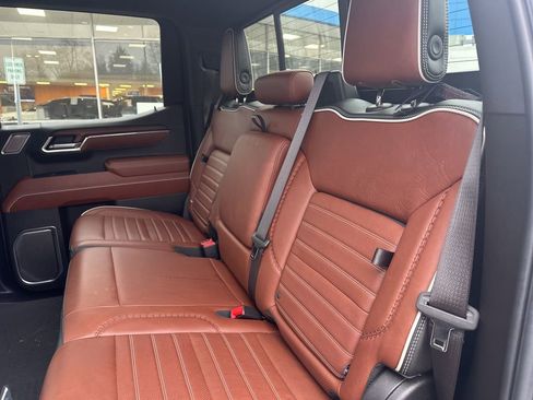 Used 2024 GMC Sierra 1500 Denali Ultimate image 14