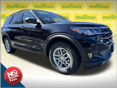 New 2026 Ford Explorer Active image 1