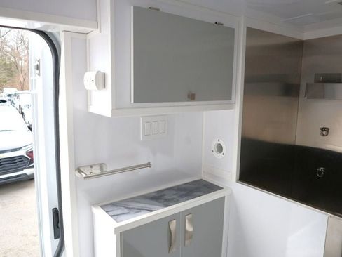 Used 2025 RAM ProMaster 2500 w/ Convenience Group image 26