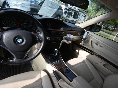 Used 2010 BMW 335i xDrive Coupe AWD/4WD image 6