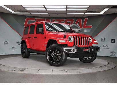 Used 2021 Jeep Wrangler Unlimited Sahara w/ Cold Weather Group