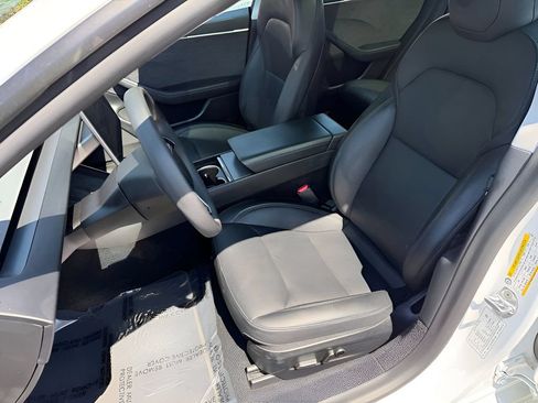Used 2025 Tesla Model 3 Long Range AWD/4WD image 12