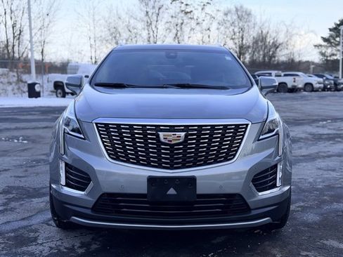 Used 2023 Cadillac XT5 Premium Luxury image 2