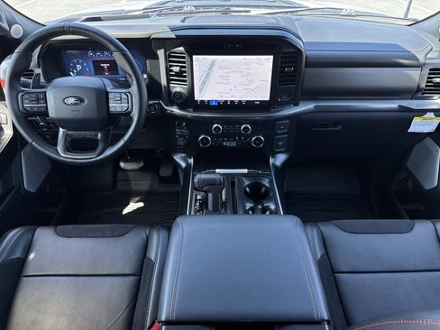 Used 2025 Ford F150 Raptor AWD/4WD image 31
