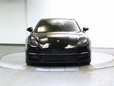 Used 2018 Porsche Panamera 4S image 11