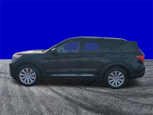 Certified 2023 Ford Explorer Limited w/ Limited Technology Package image 7
