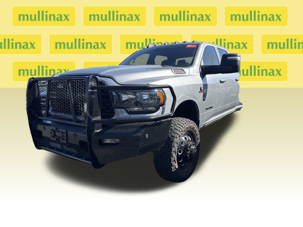 Used 2023 RAM 3500 Big Horn w/ Night Edition AWD/4WD image 33