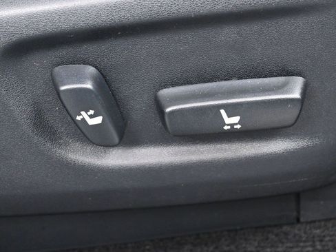 Certified 2022 Toyota 4Runner SR5 Premium image 35