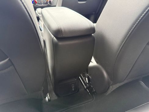 Used 2025 Buick Encore GX Preferred FWD image 23