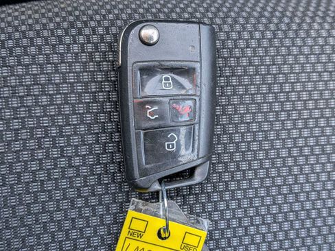 Used 2020 Volkswagen Jetta S w/ Driver Assistance Package FWD image 31